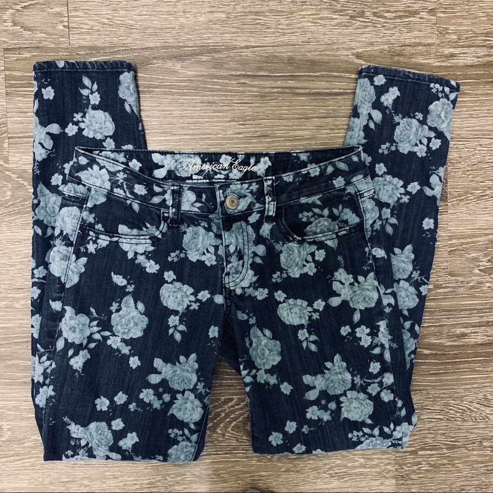American Eagle Rose Skinny Jeans